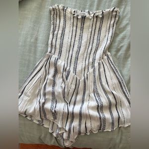 Strapless romper